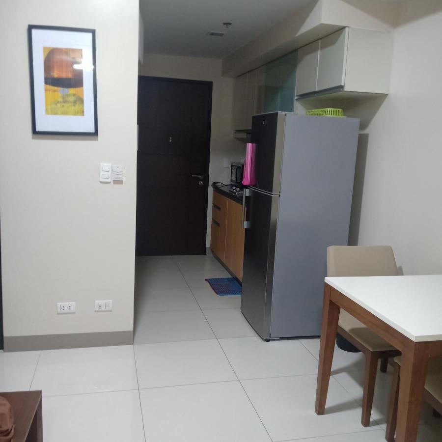 One Uptown Opposite Of Grandhyatt Hotel Manila Taguig City Luaran gambar