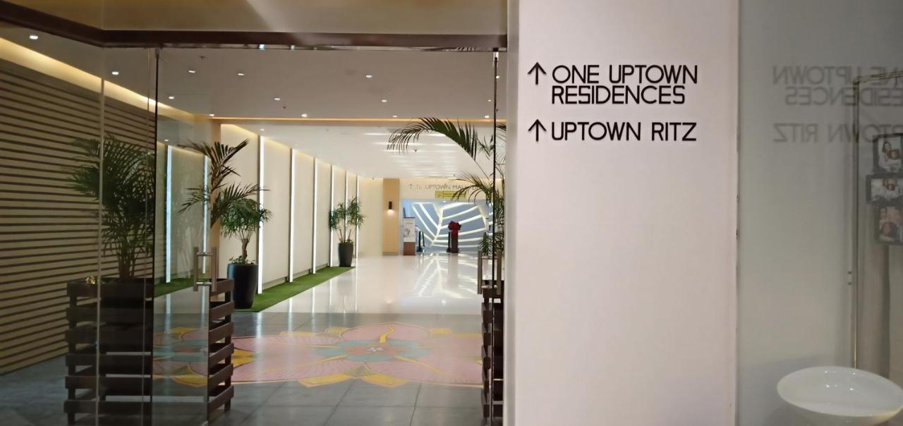 One Uptown Opposite Of Grandhyatt Hotel Manila Taguig City Luaran gambar